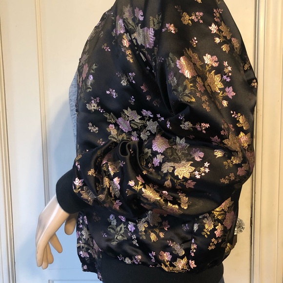 Floral Bomber Jacket - Picture 4 of 7